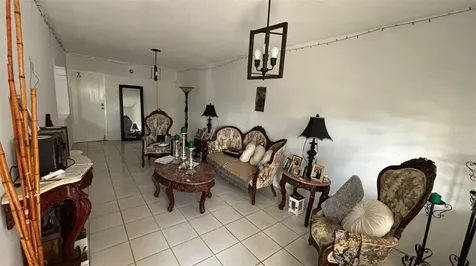 26 Bo Factor 1 Parcelas Animas #399 Calle 26 Arecibo PR 00612