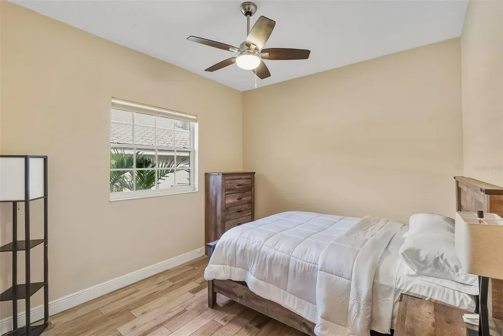 1362 E Lake Woodlands Parkway Oldsmar FL 34677