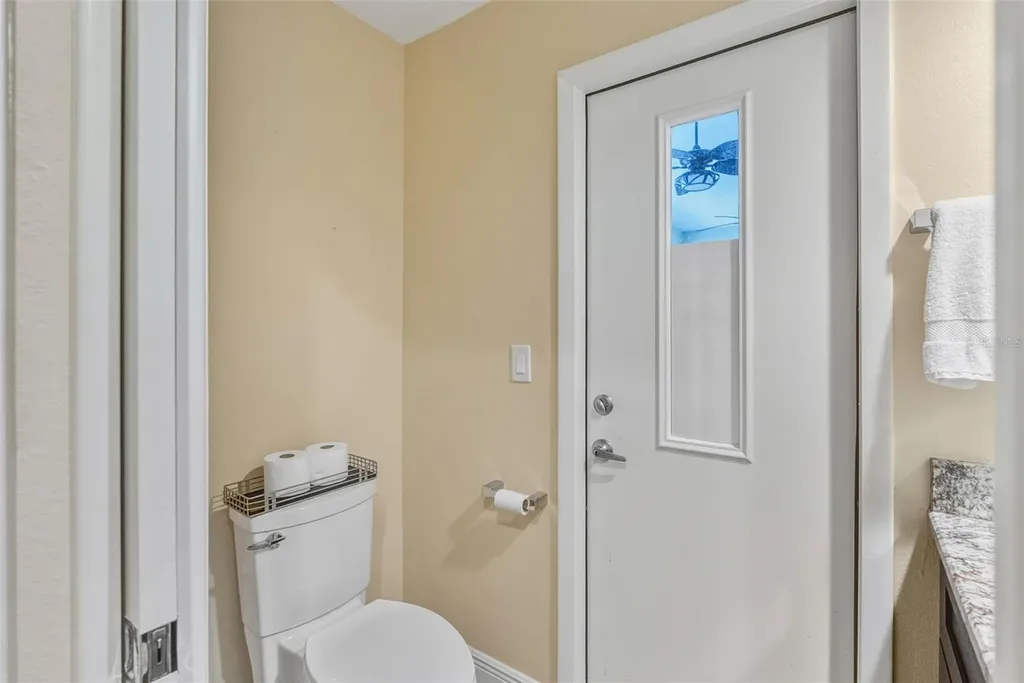 1362 E Lake Woodlands Parkway Oldsmar FL 34677