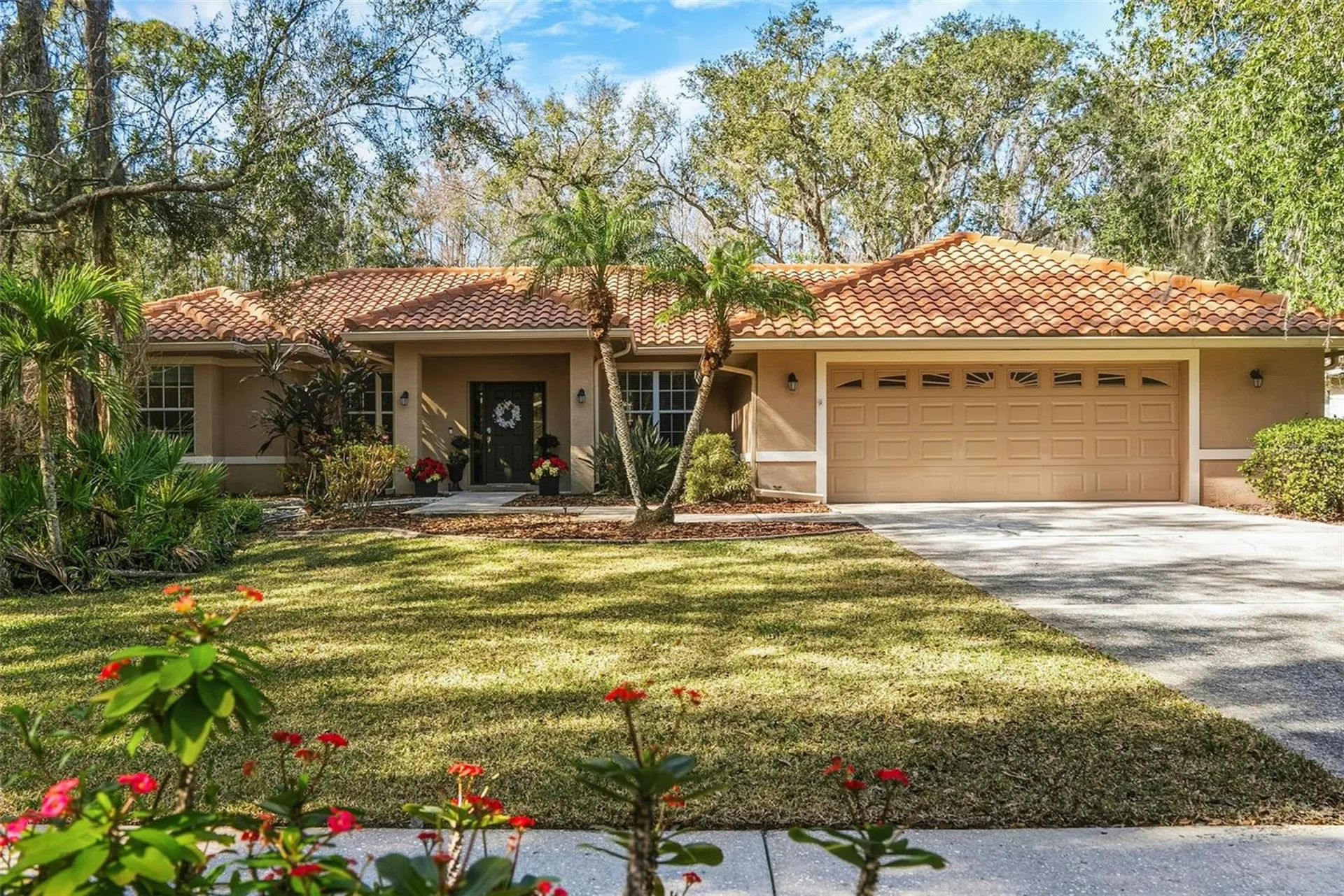 1362 E Lake Woodlands Parkway Oldsmar FL 34677