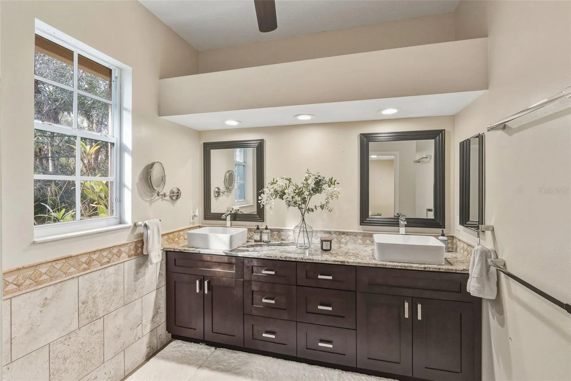 1362 E Lake Woodlands Parkway Oldsmar FL 34677