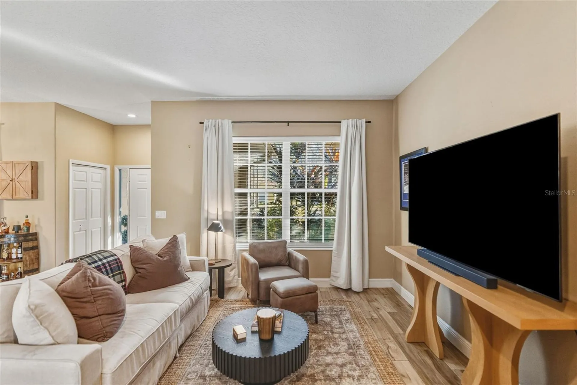 1362 E Lake Woodlands Parkway Oldsmar FL 34677