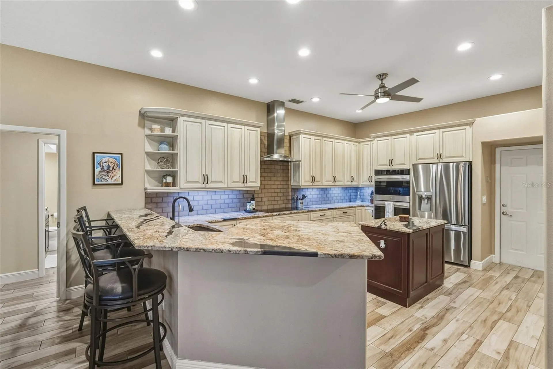 1362 E Lake Woodlands Parkway Oldsmar FL 34677