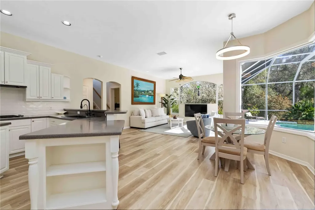 9915 Old Hyde Park Place Bradenton FL 34202