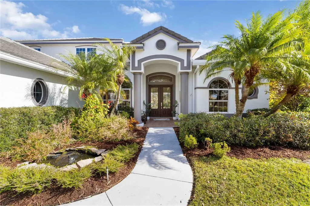 9915 Old Hyde Park Place Bradenton FL 34202