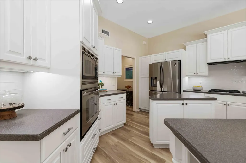 9915 Old Hyde Park Place Bradenton FL 34202