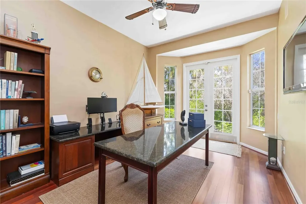 9915 Old Hyde Park Place Bradenton FL 34202