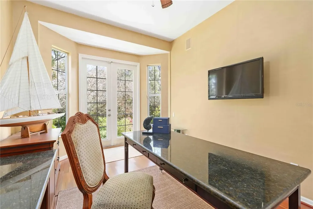 9915 Old Hyde Park Place Bradenton FL 34202