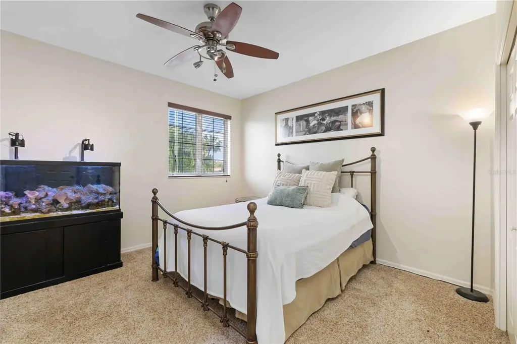 9915 Old Hyde Park Place Bradenton FL 34202