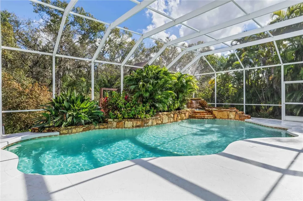 9915 Old Hyde Park Place Bradenton FL 34202