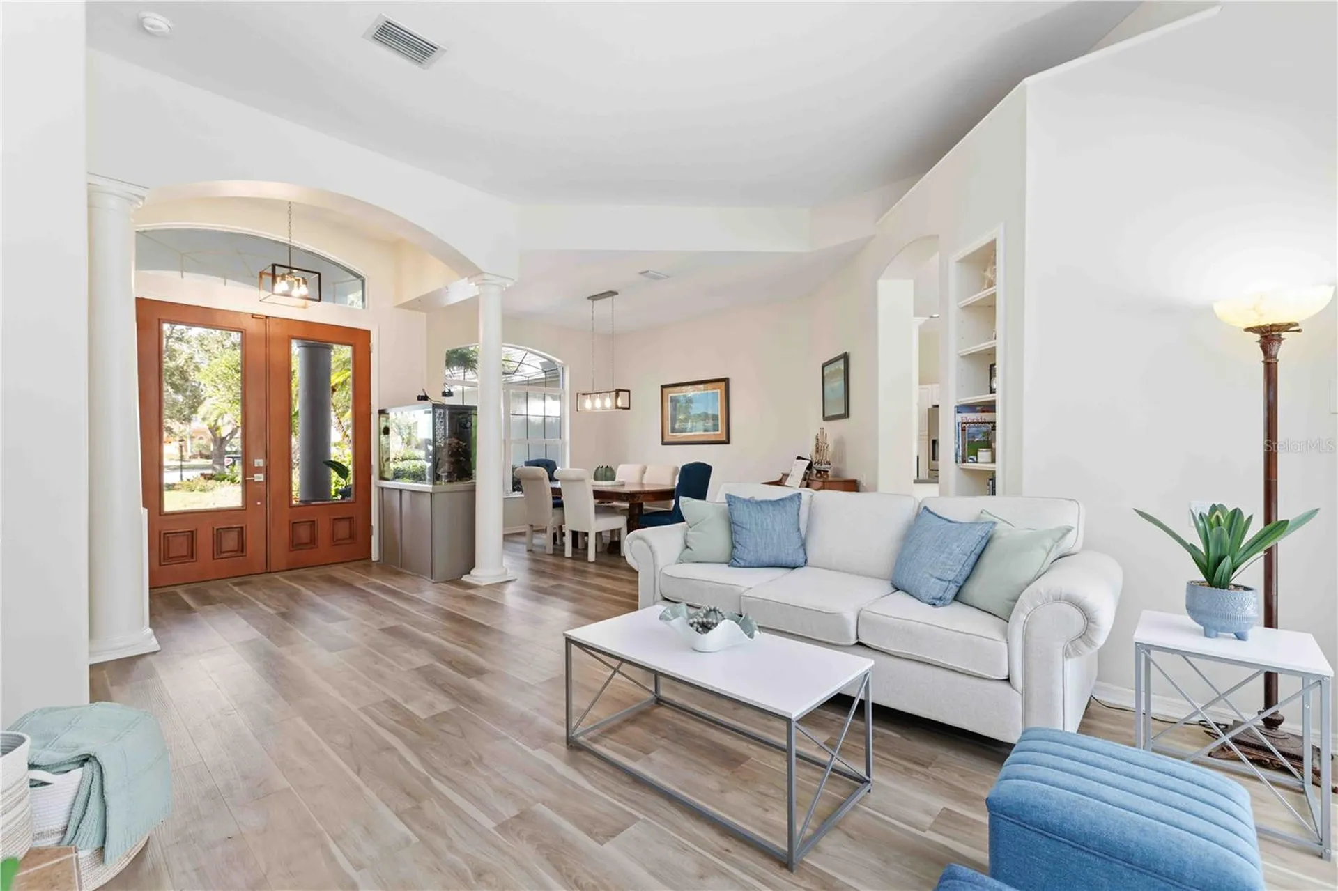 9915 Old Hyde Park Place Bradenton FL 34202