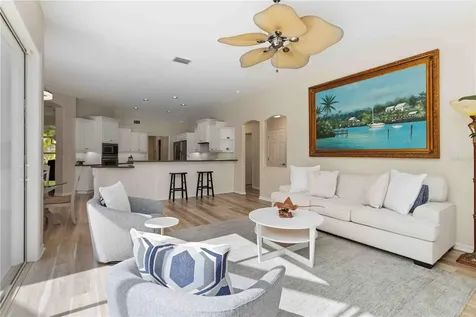 9915 Old Hyde Park Place Bradenton FL 34202