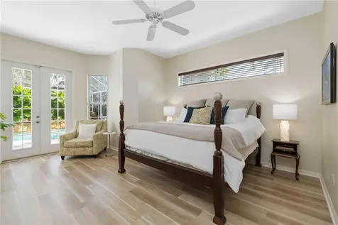 9915 Old Hyde Park Place Bradenton FL 34202