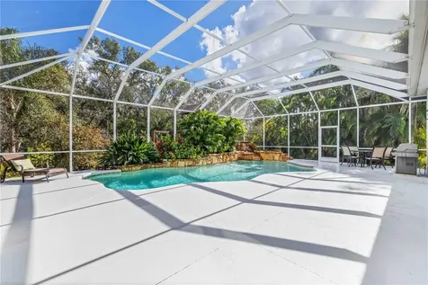 9915 Old Hyde Park Place Bradenton FL 34202
