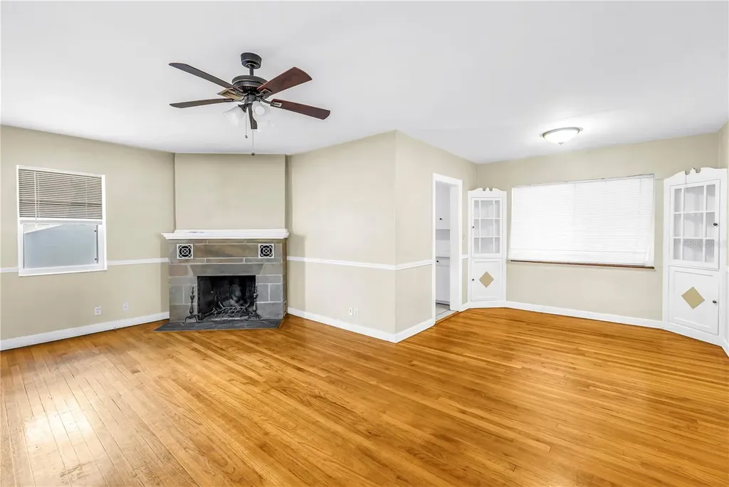 3701 26th Street N St Petersburg FL 33713