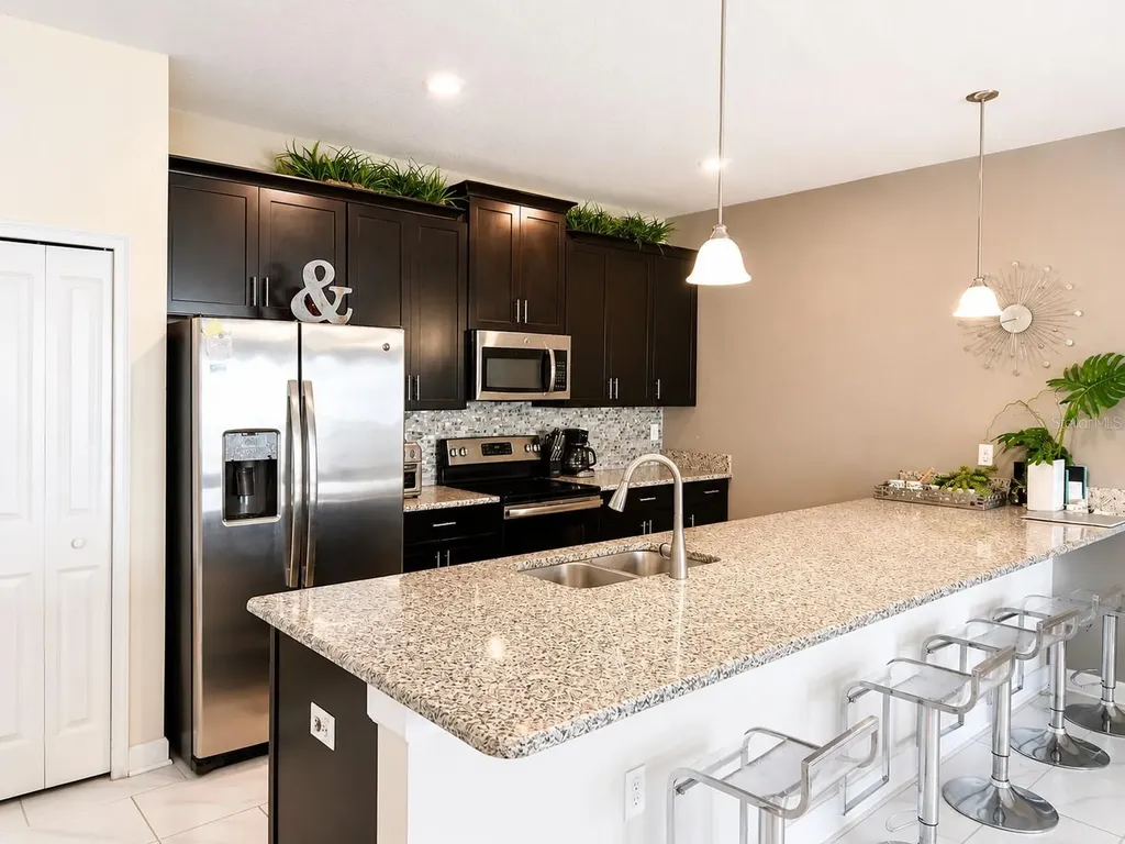 1573 Moon Valley Drive Davenport FL 33896