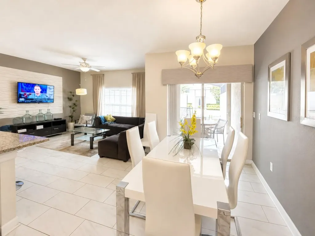 1573 Moon Valley Drive Davenport FL 33896