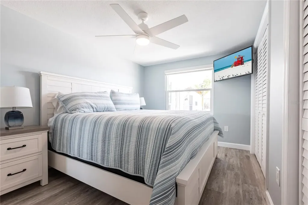 6020 Midnight Pass Road Sarasota FL 34242