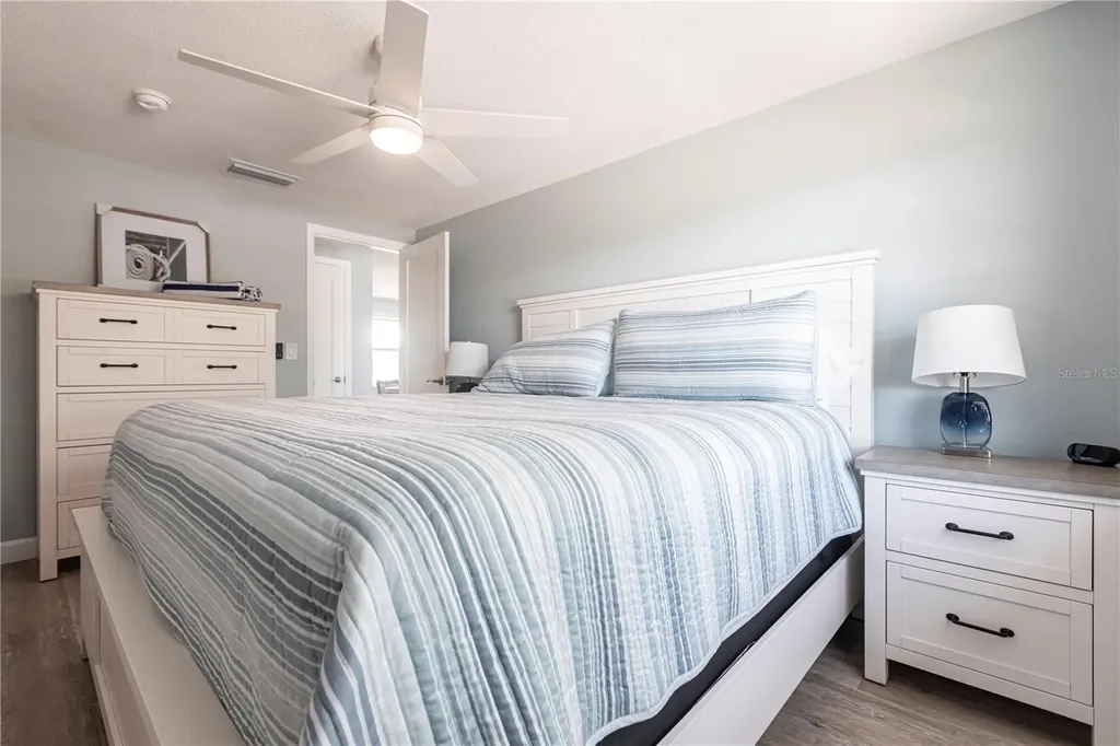 6020 Midnight Pass Road Sarasota FL 34242