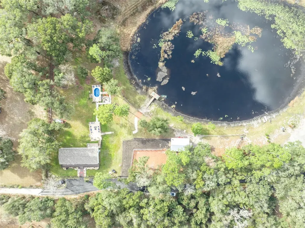 24751 SE Highway 450 Umatilla FL 32784