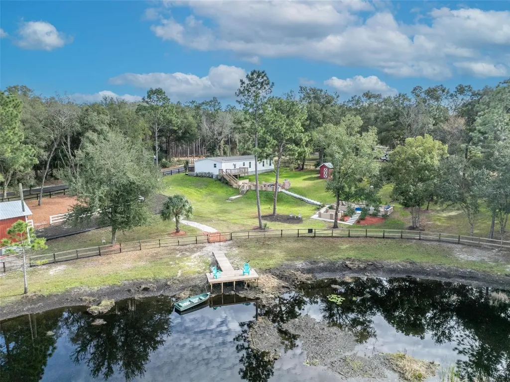 24751 SE Highway 450 Umatilla FL 32784