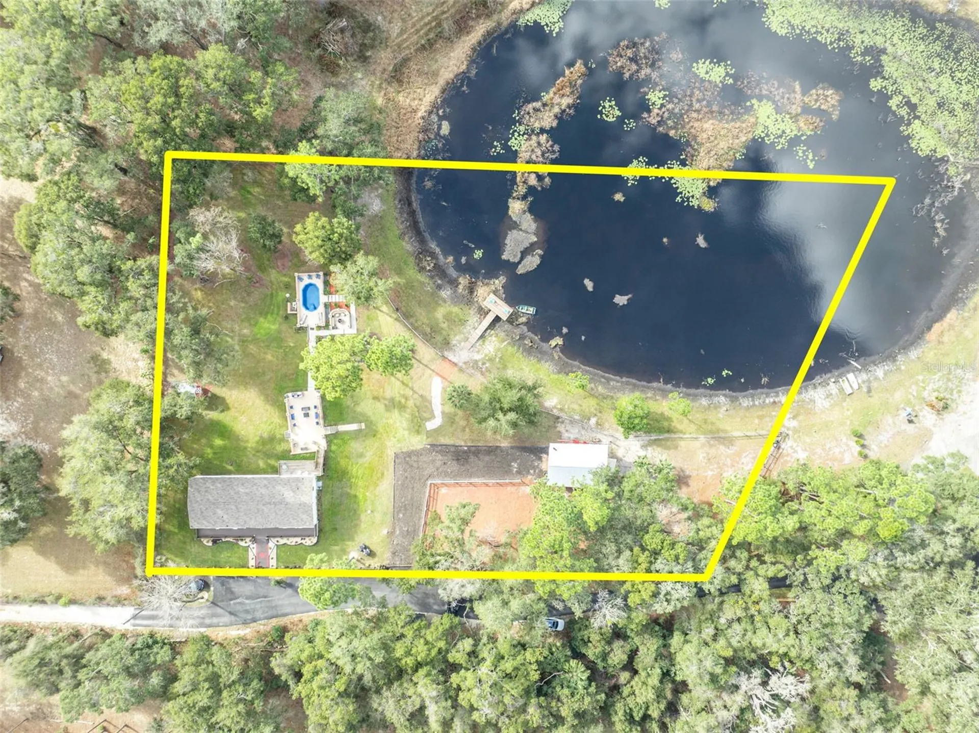 24751 SE Highway 450 Umatilla FL 32784