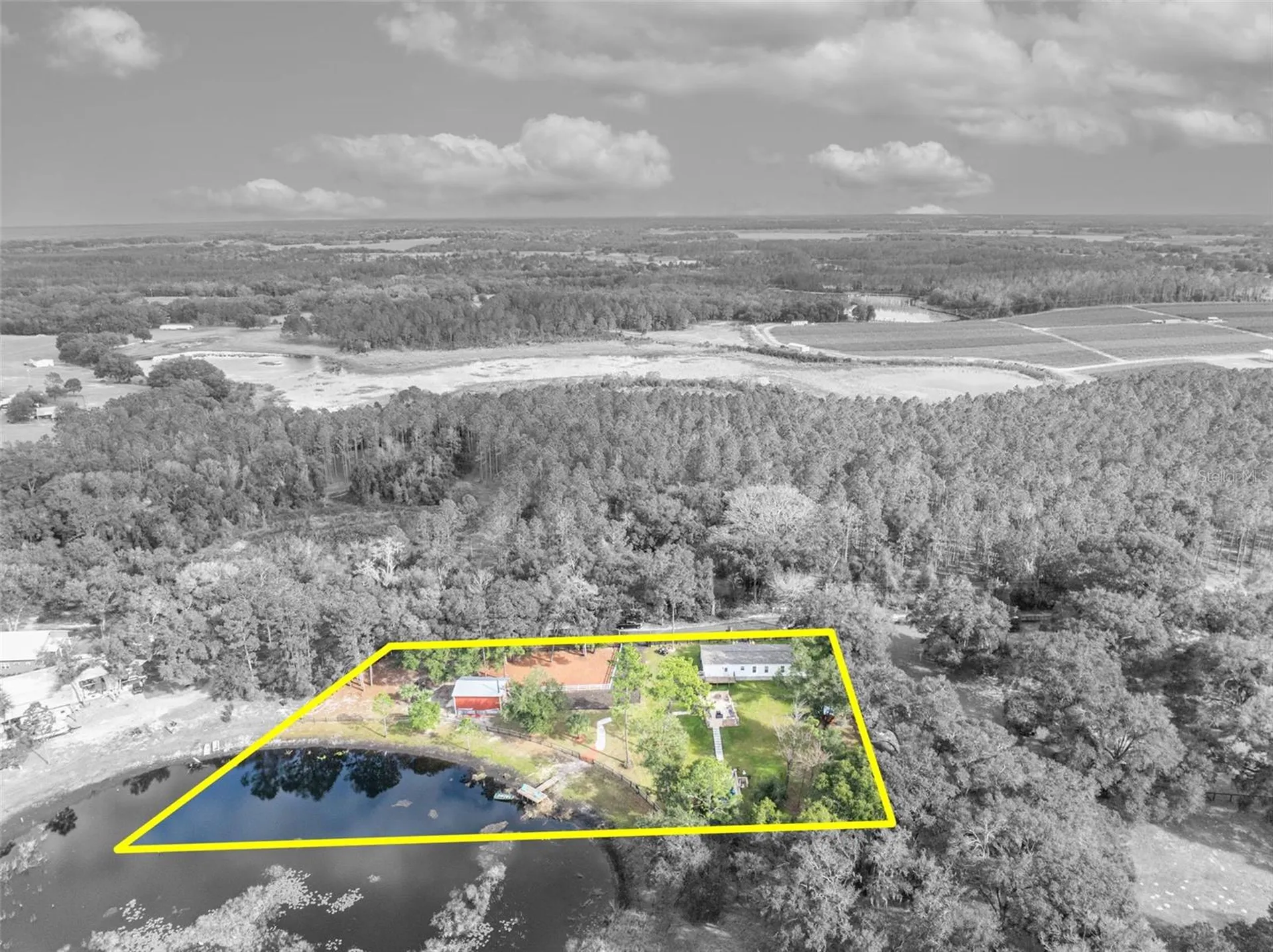 24751 SE Highway 450 Umatilla FL 32784