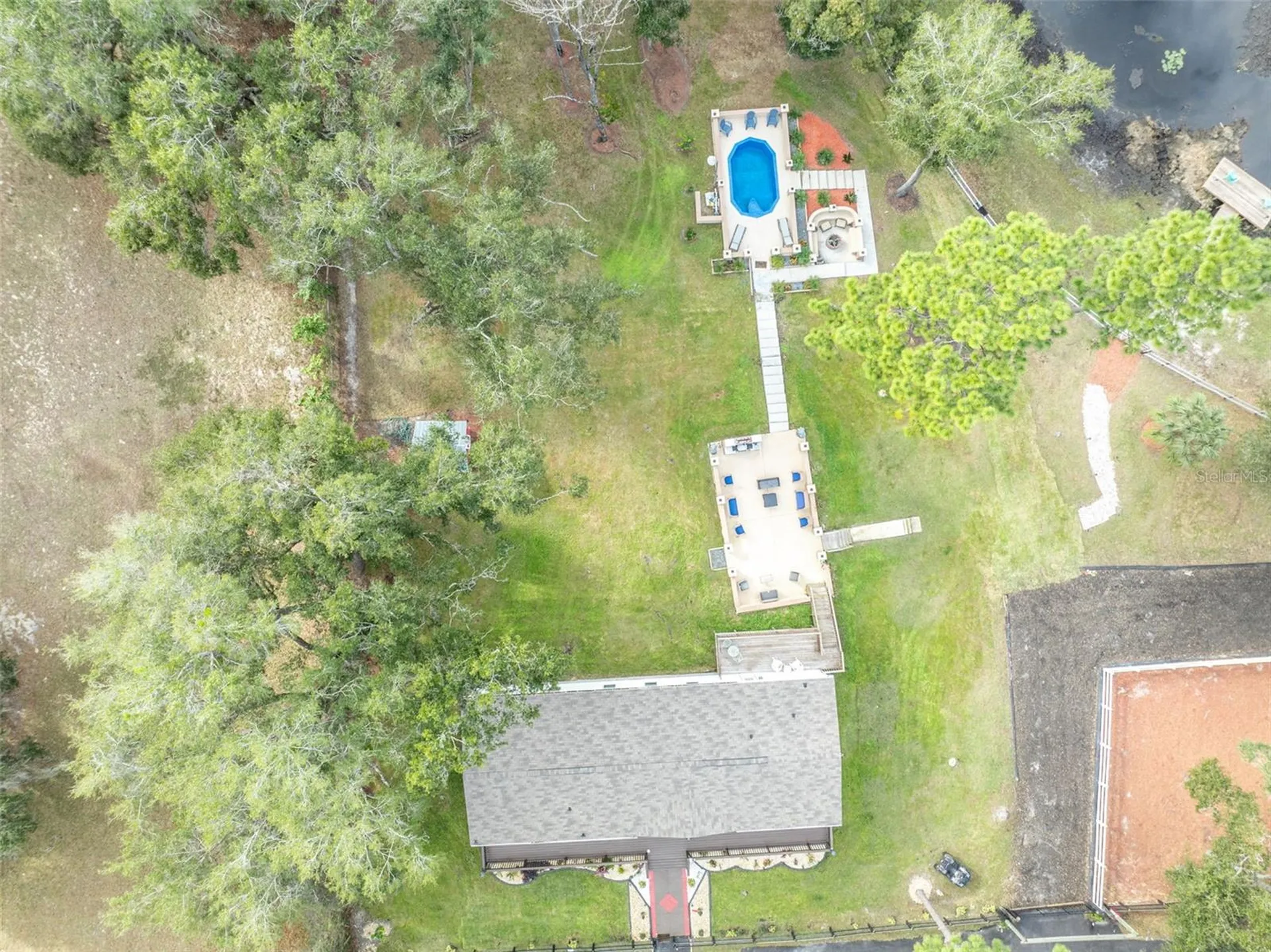 24751 SE Highway 450 Umatilla FL 32784
