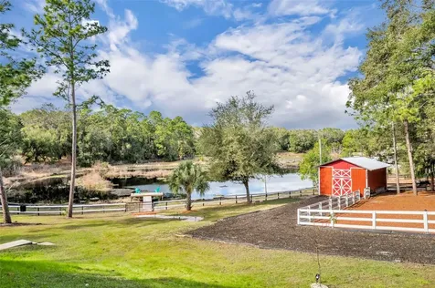 24751 SE Highway 450 Umatilla FL 32784