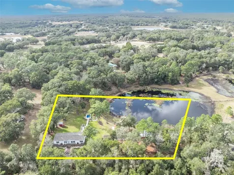 24751 SE Highway 450 Umatilla FL 32784