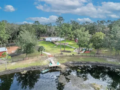24751 SE Highway 450 Umatilla FL 32784
