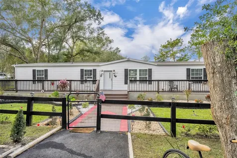 24751 SE Highway 450 Umatilla FL 32784