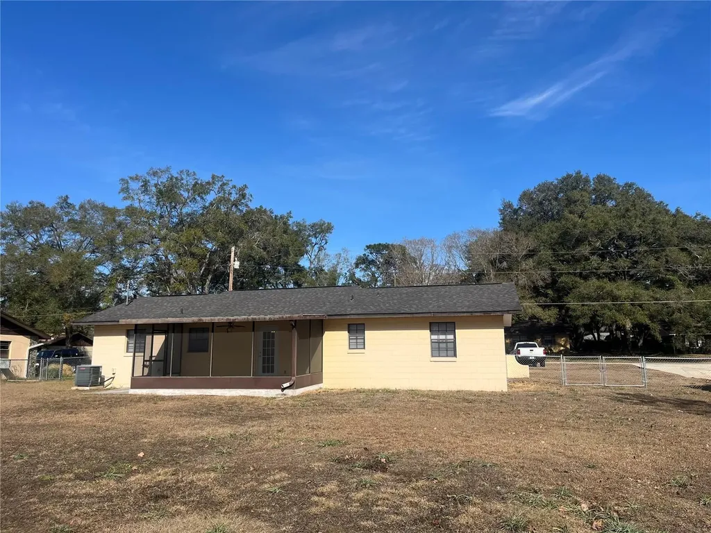2330 NE 41st Street Ocala FL 34479