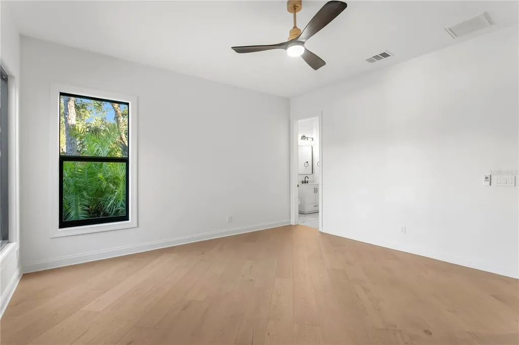6324 W Maclaurin Drive Tampa FL 33647