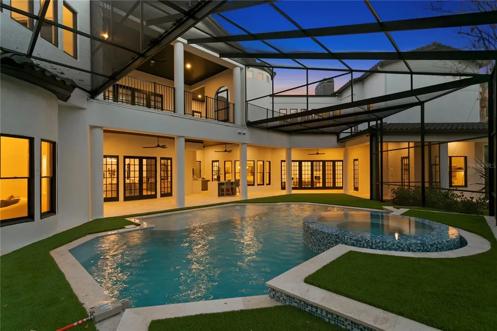6324 W Maclaurin Drive Tampa FL 33647
