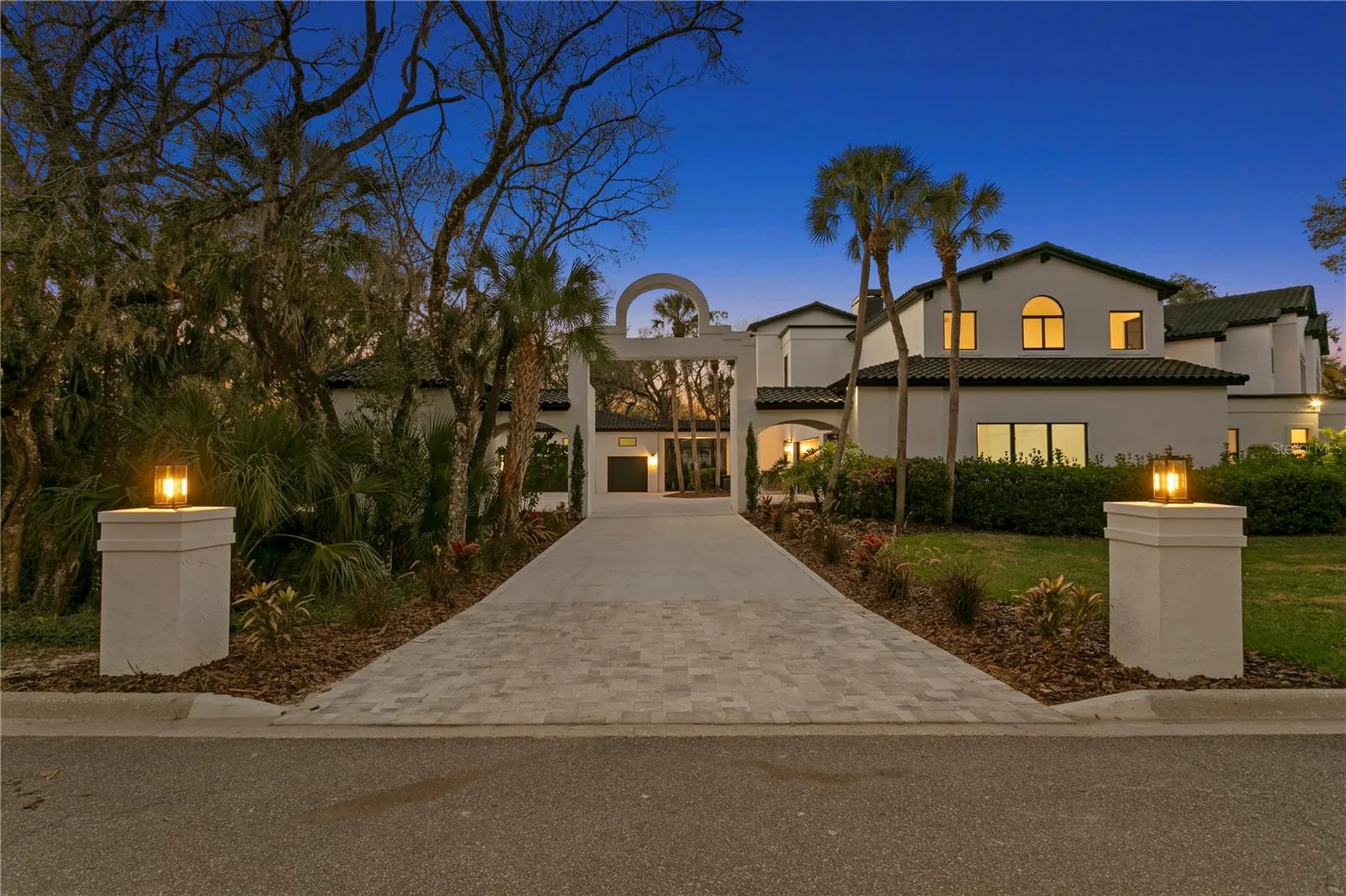 6324 W Maclaurin Drive Tampa FL 33647