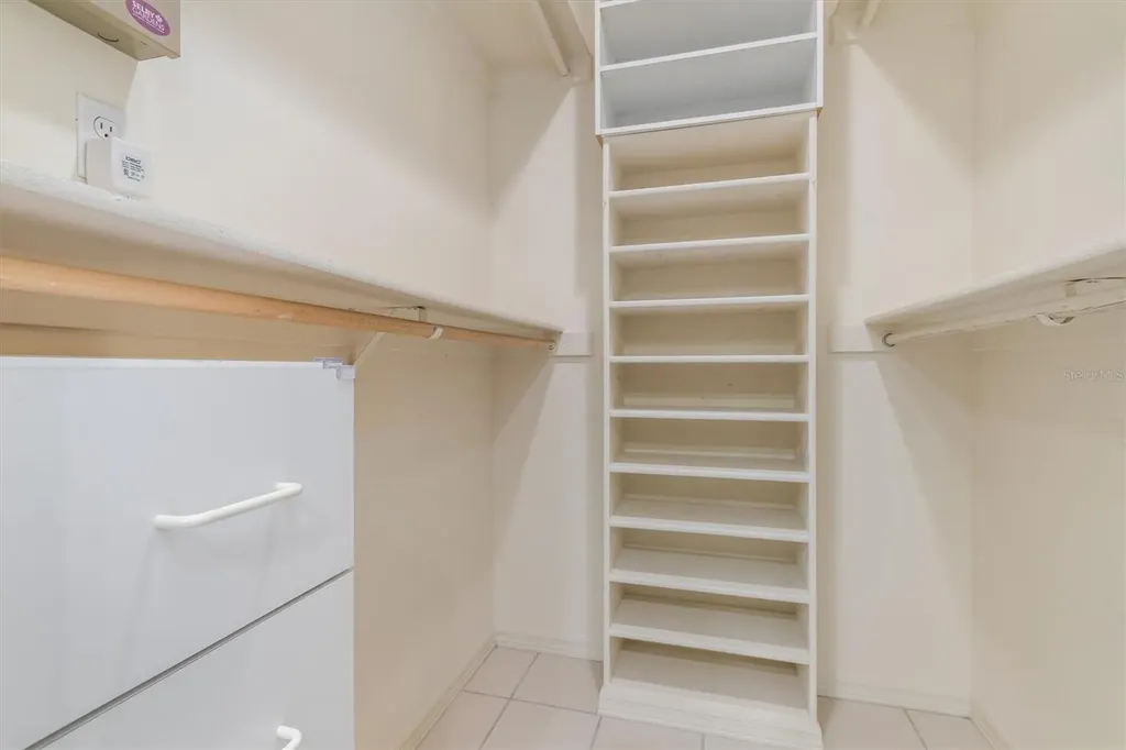 8468 Woodbriar Drive Sarasota FL 34238