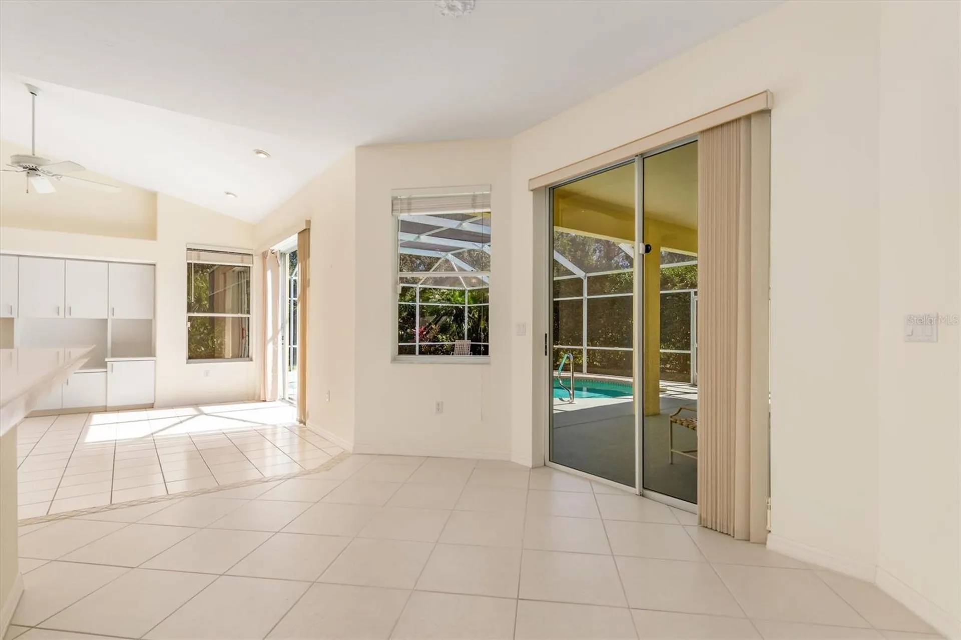 8468 Woodbriar Drive Sarasota FL 34238