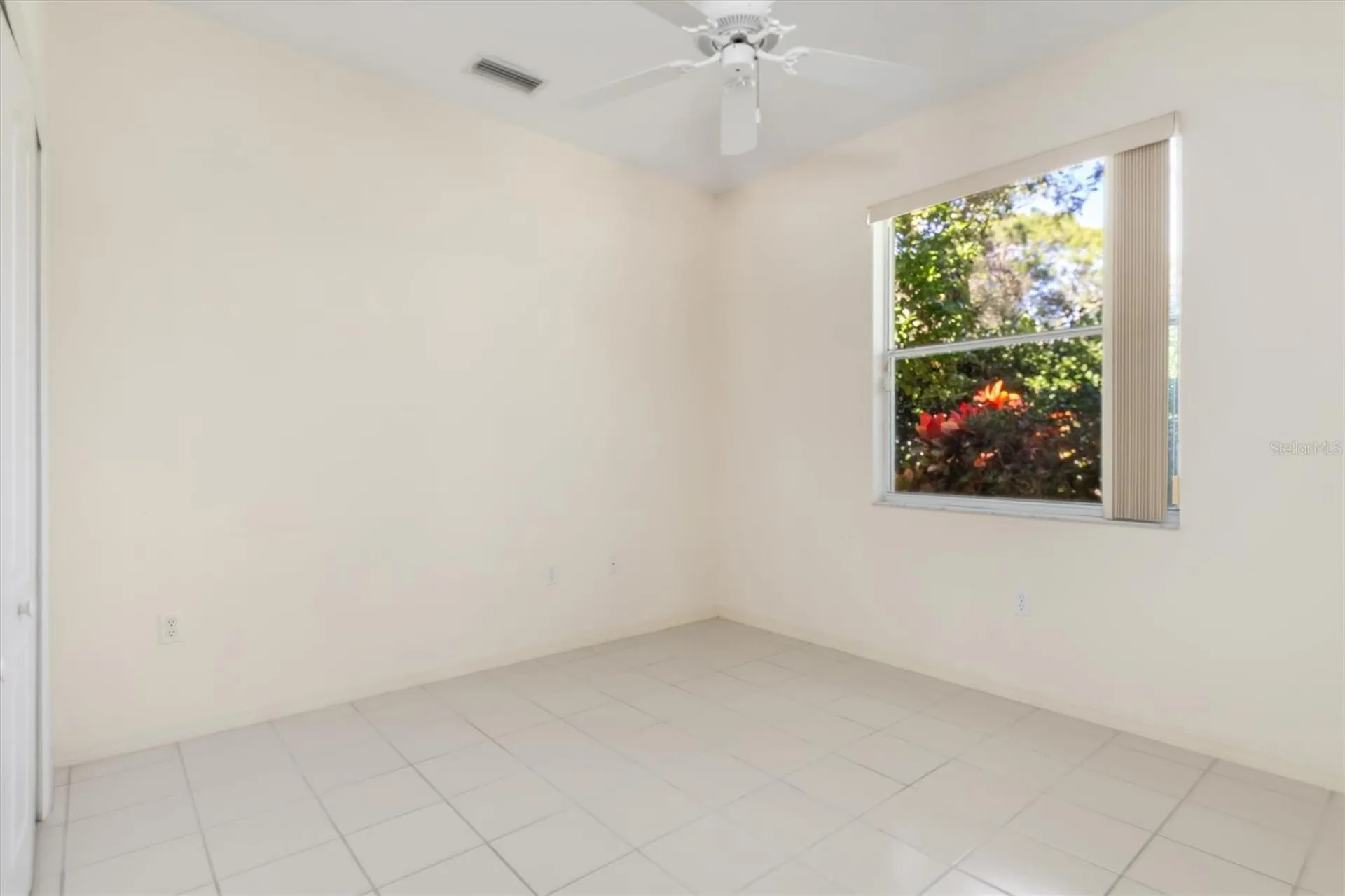 8468 Woodbriar Drive Sarasota FL 34238