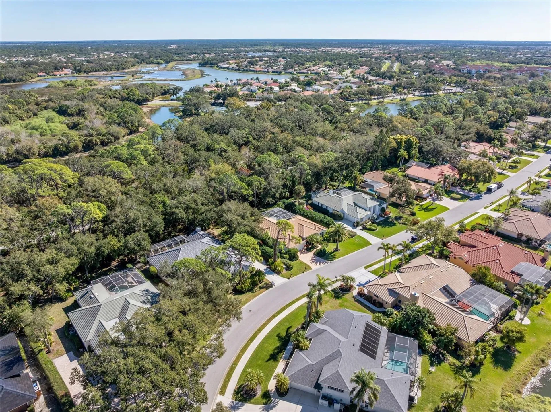 8468 Woodbriar Drive Sarasota FL 34238