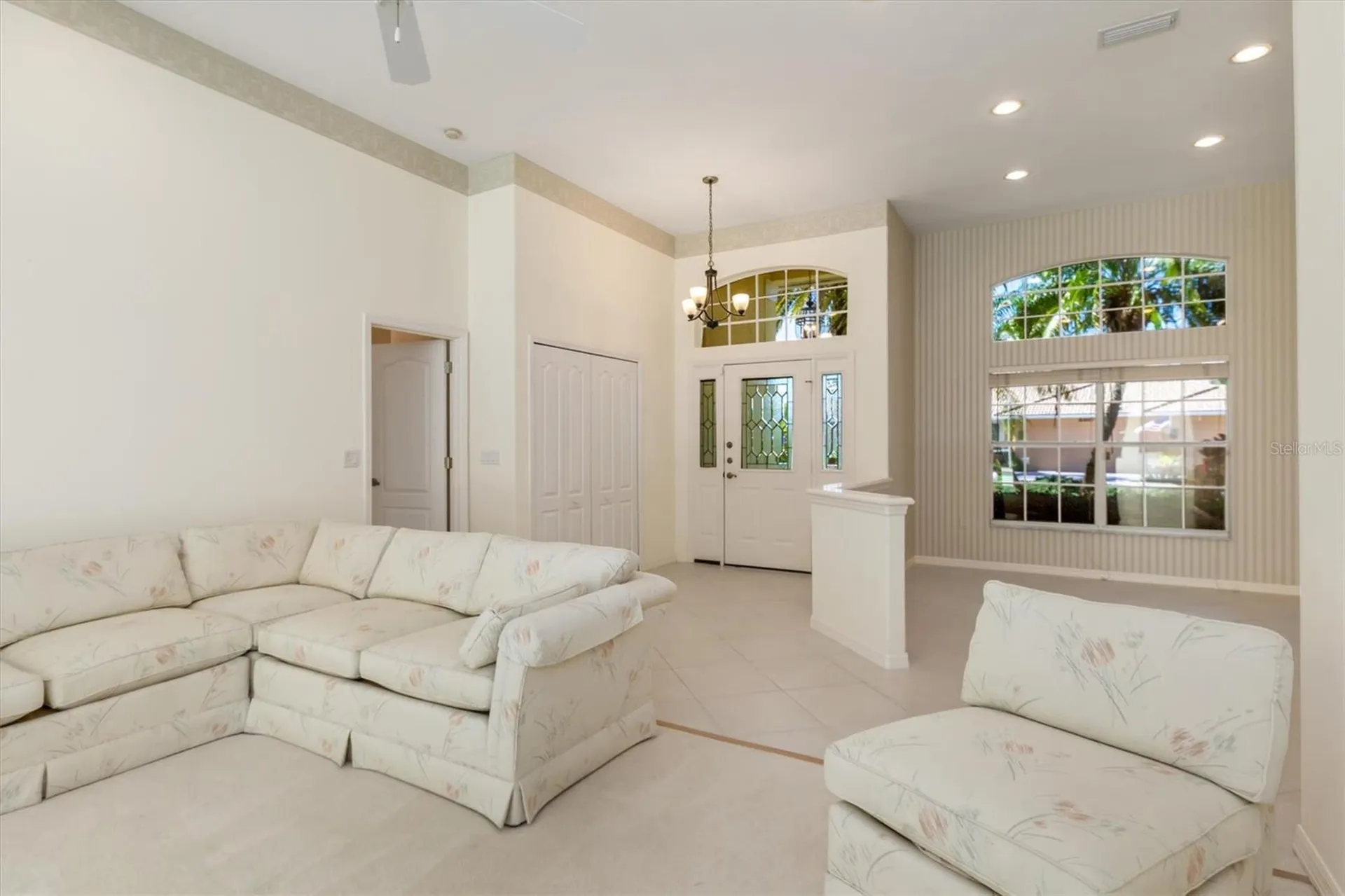 8468 Woodbriar Drive Sarasota FL 34238