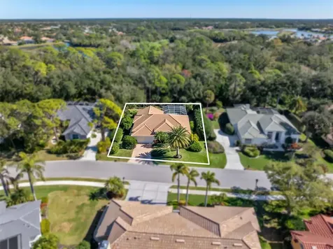 8468 Woodbriar Drive Sarasota FL 34238