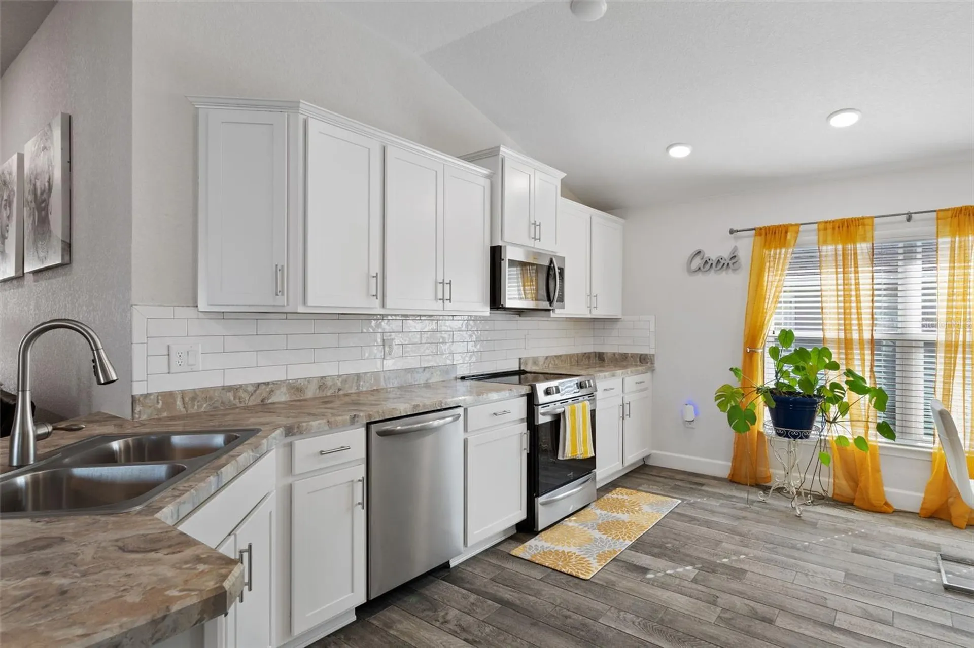 1137 S Brookfield Drive Lecanto FL 34461