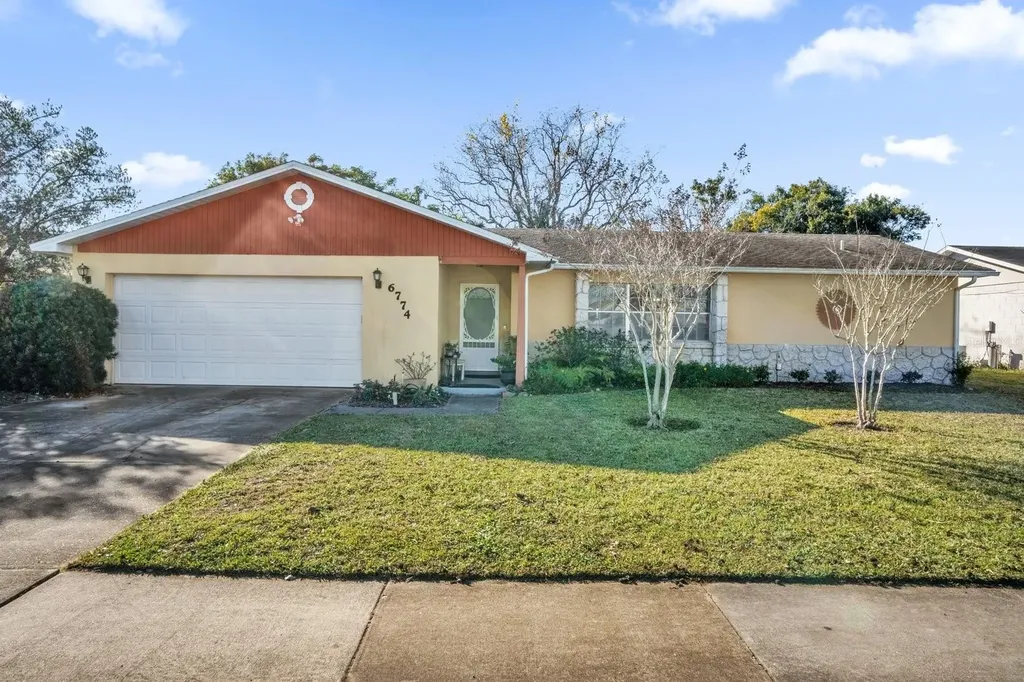 6774 Paul Revere Court Orlando FL 32809
