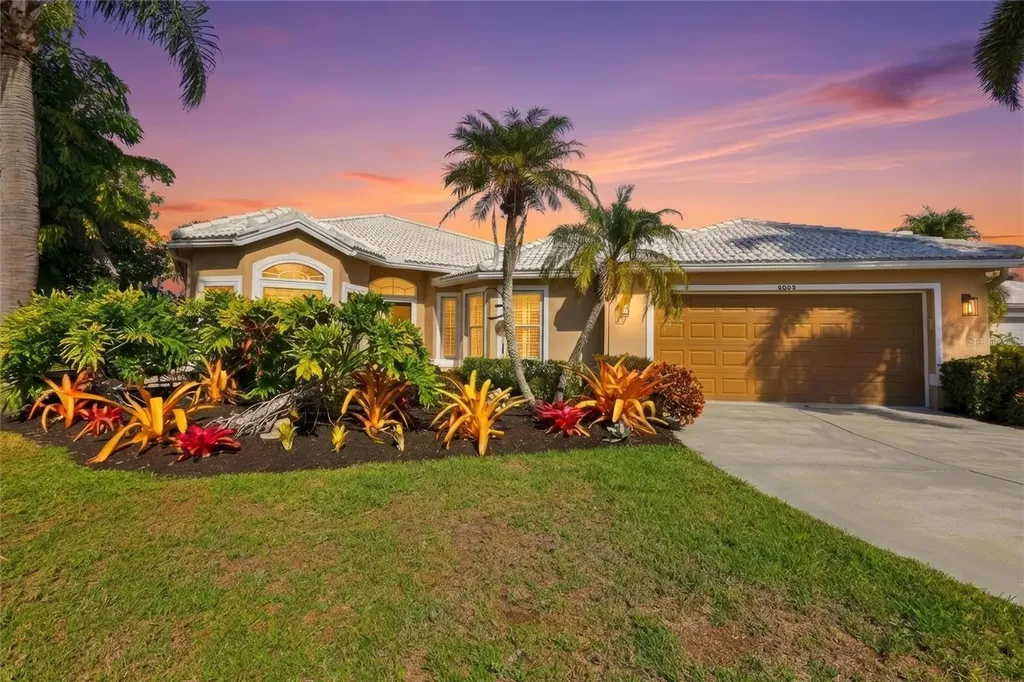 4083 Via Mirada Sarasota FL 34238
