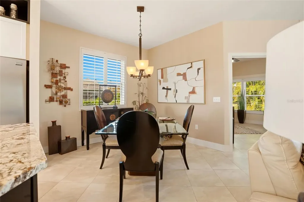 4083 Via Mirada Sarasota FL 34238