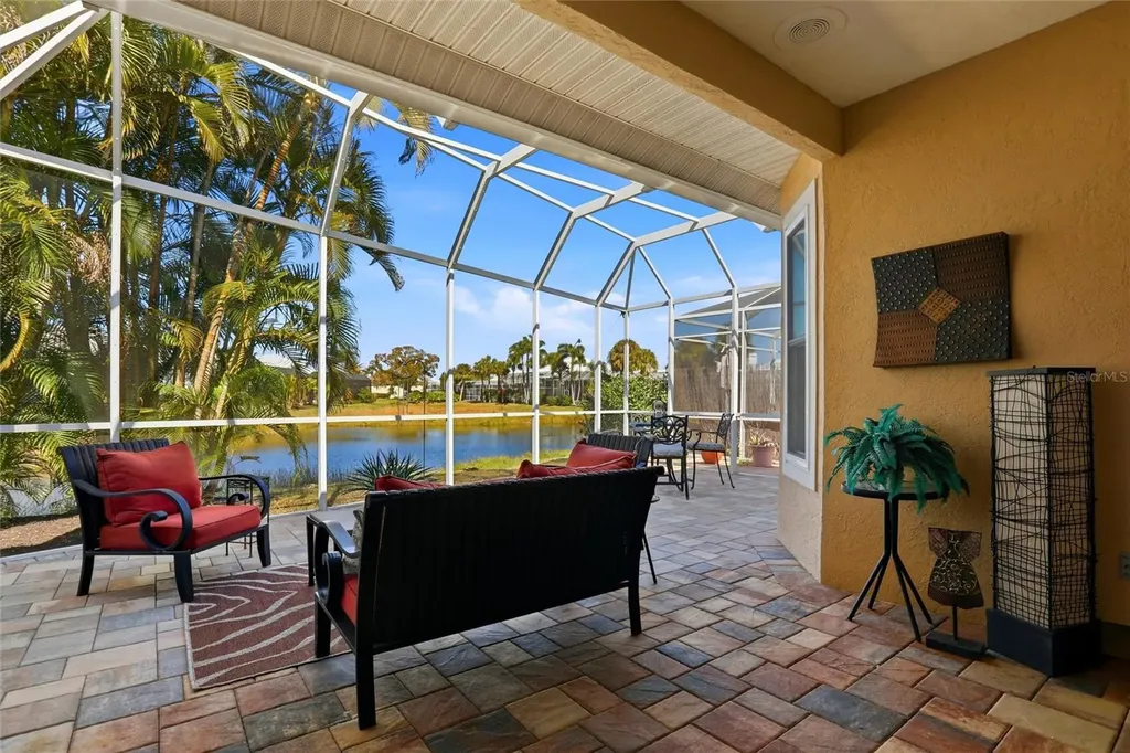 4083 Via Mirada Sarasota FL 34238