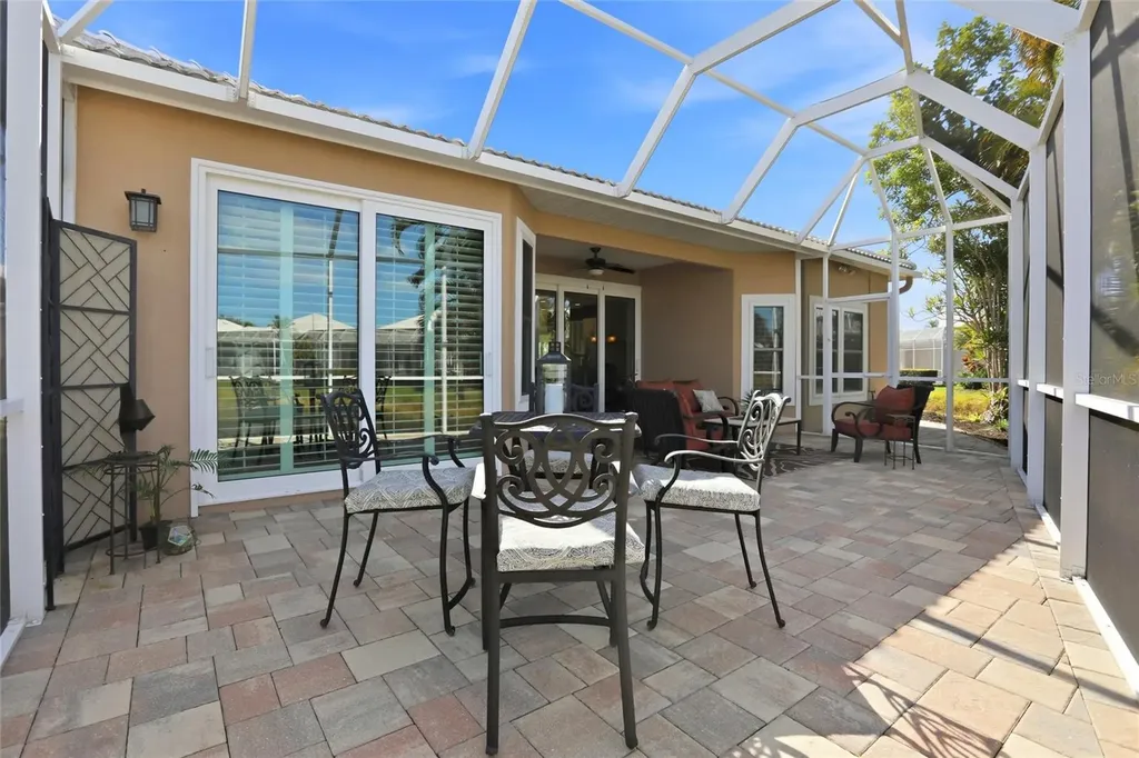 4083 Via Mirada Sarasota FL 34238
