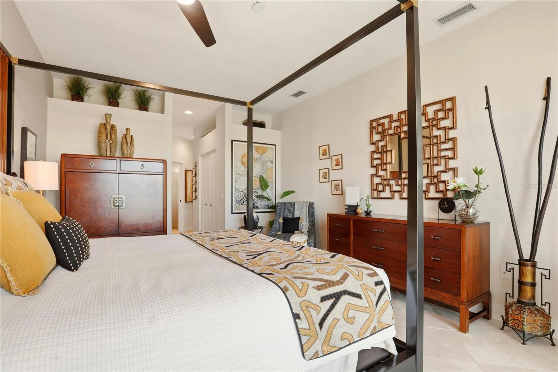 4083 Via Mirada Sarasota FL 34238