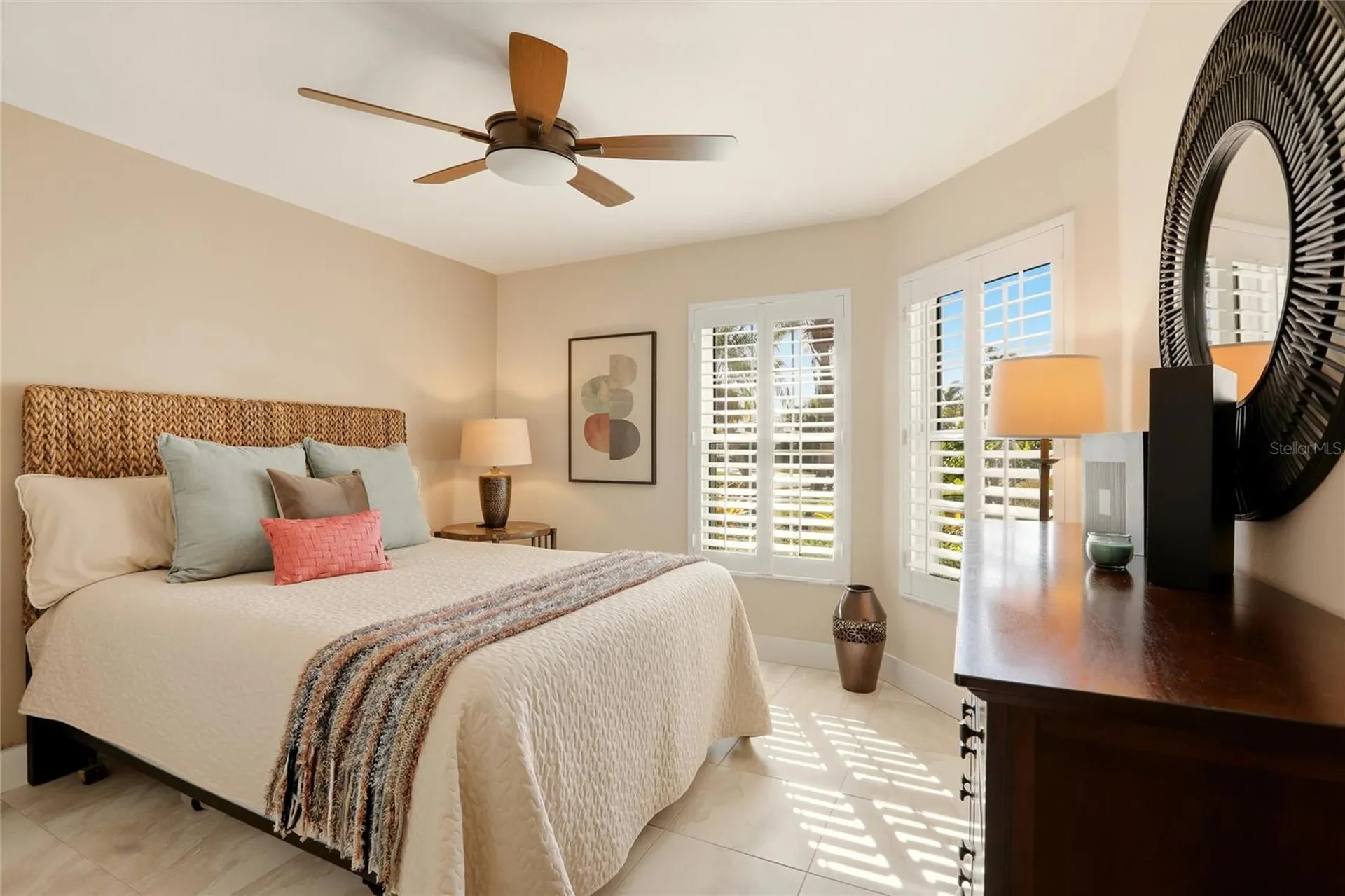 4083 Via Mirada Sarasota FL 34238